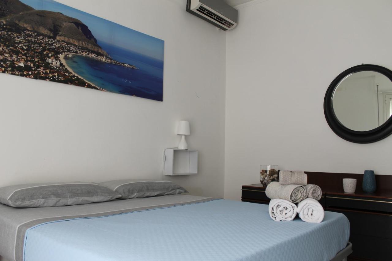 Casa Vacanza Peppino! Palermo Eksteriør bilde